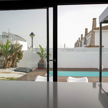 Villa Anyway Conil Un Lujo Frente Al Mar Conil De La Frontera Ngoại thất bức ảnh