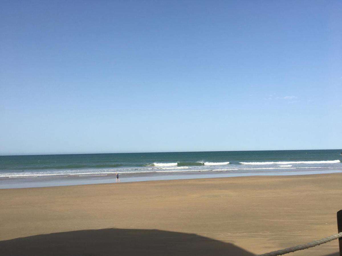 Villa Anyway Conil Un Lujo Frente Al Mar Conil De La Frontera Ngoại thất bức ảnh