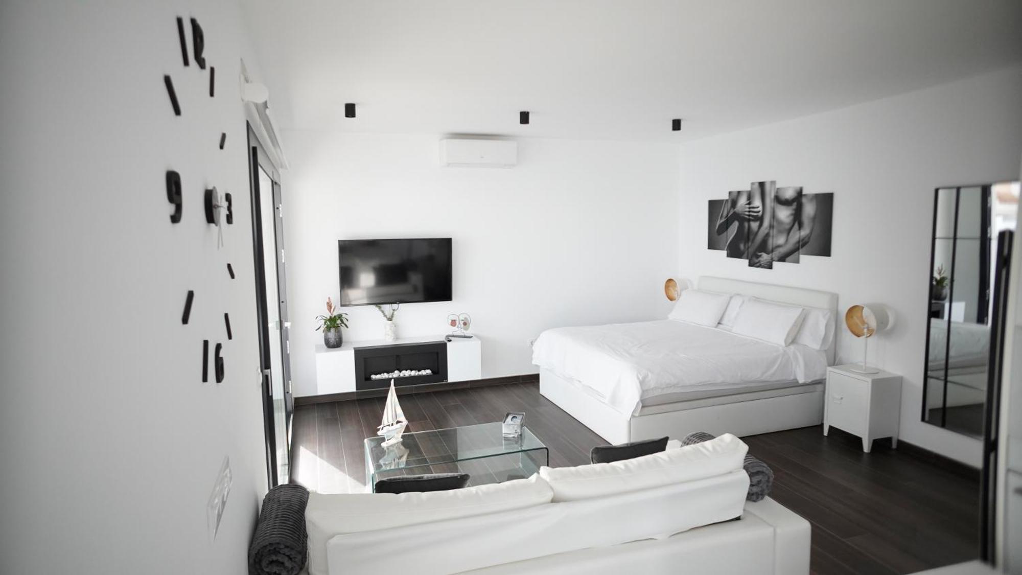 Villa Anyway Conil Un Lujo Frente Al Mar Conil De La Frontera Ngoại thất bức ảnh